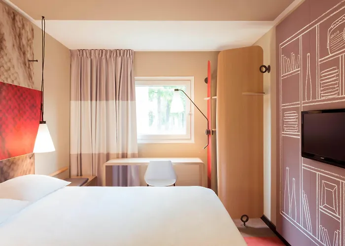 Ibis En Bresse Hotel