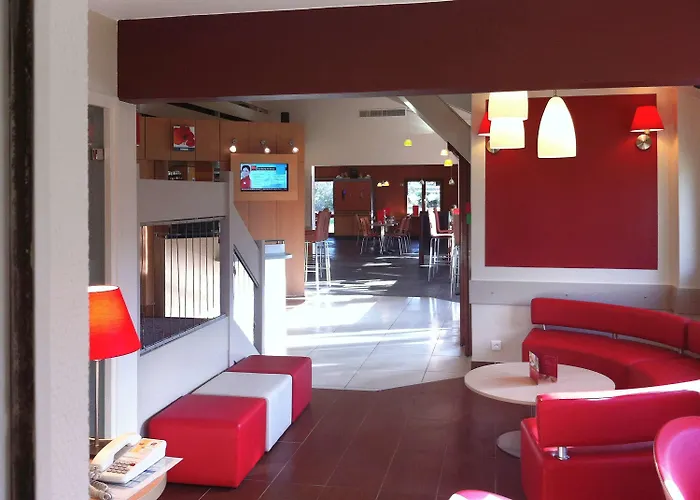 Ibis En Bresse Hotel 3*