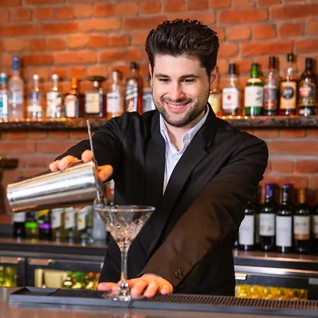 호텔 Ibis En Bresse 3*