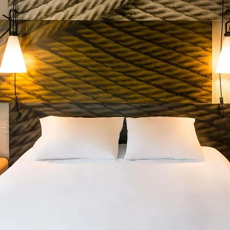 Ibis En Bresse 호텔 부르앙브레스