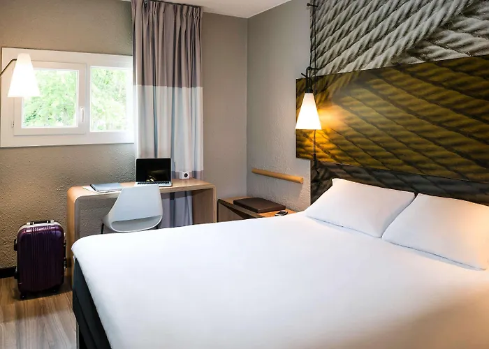 Ibis En Bresse Hotell 3*