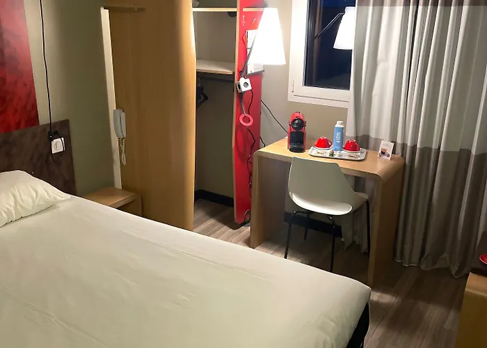 Hotell Ibis En Bresse 3*